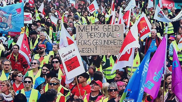 Neuer Protest gegen Kürzungen